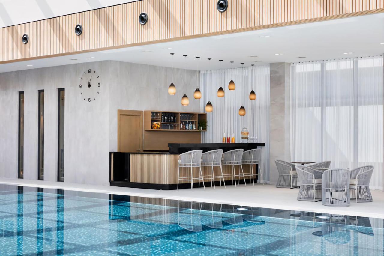 Black Sea Apartments Alliance Palace Батуми Екстериор снимка